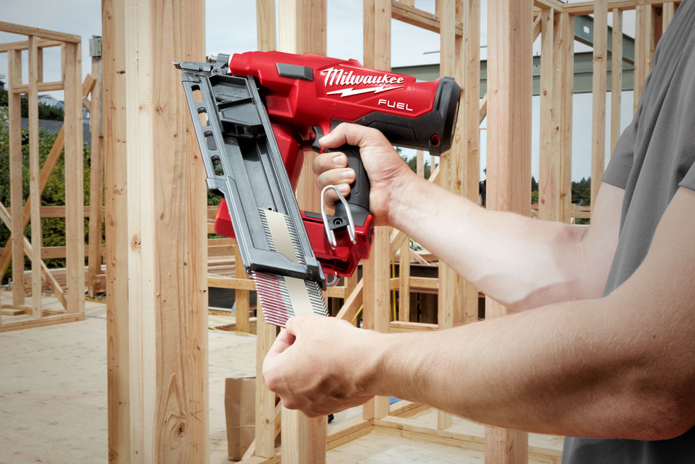 Гвоздезабиватель/Нейлер MILWAUKEE M18 FFN-502С 4933471404